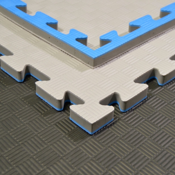 Allround Trainingsmatten 100 x 100 x 2 cm verzahnt für Fitness, Yoga, Kita, Schule, Home rot-schwarz